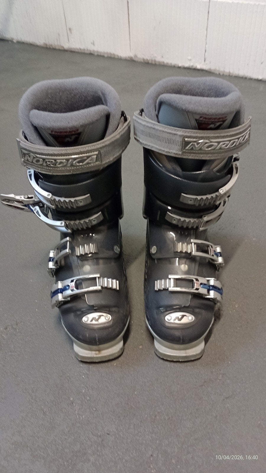 Nordica skischoenen met tas maat 39, Sport en Fitness, Ophalen, 160 tot 180 cm, Gebruikt, Schoenen