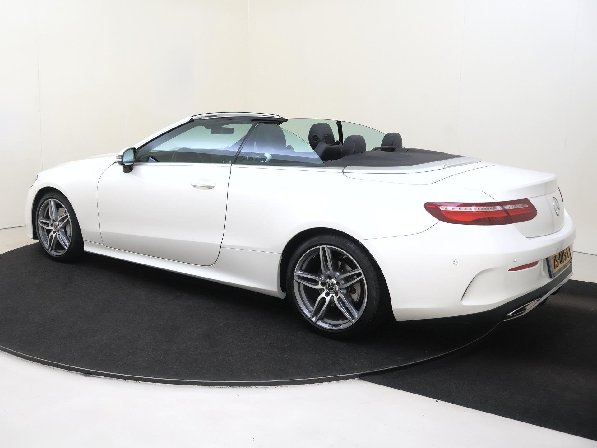 Mercedes-Benz E-klasse Cabrio 200 Business, Auto's, Automaat, Achterwielaandrijving, Euro 6, 4 cilinders