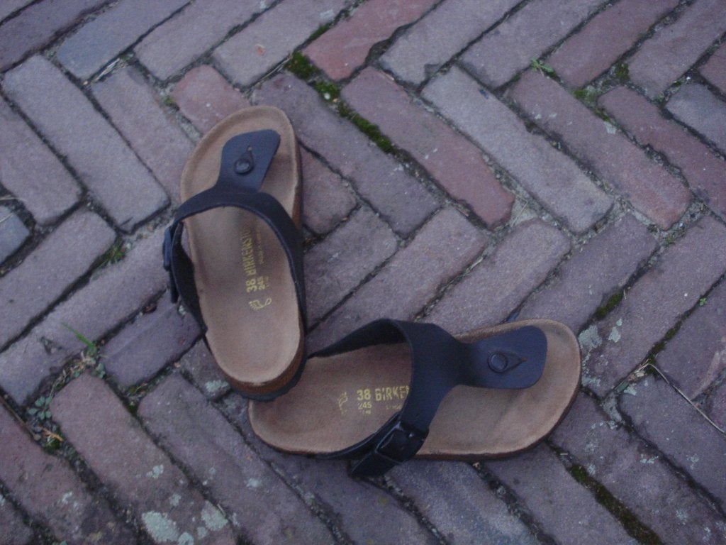 GRATIS VERZENDEN ZWARTE RAMSES BIRKENSTOCK SLIPPERS 38, Slippers, Verzenden, Zwart, Zo goed als nieuw