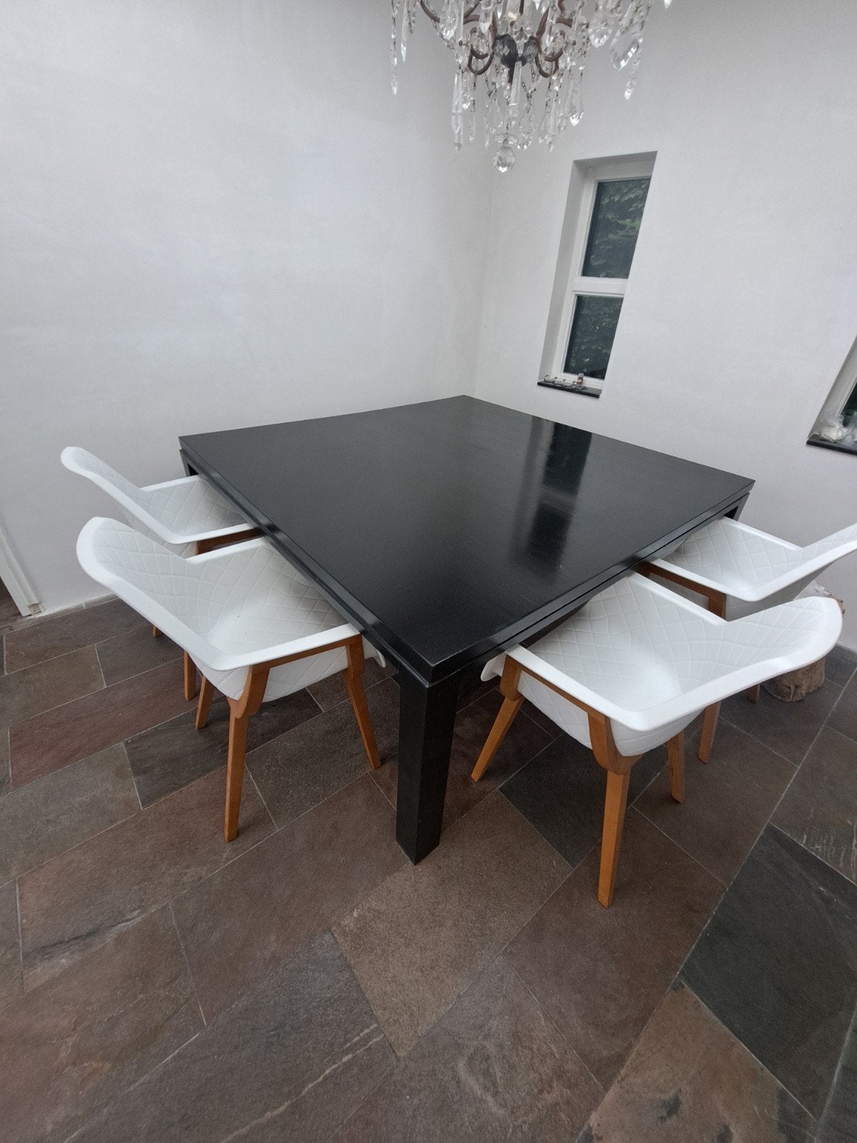 Zwarte vierkante houten eettafel., Ophalen, 150 tot 200 cm, Vierkant, Vijf personen of meer