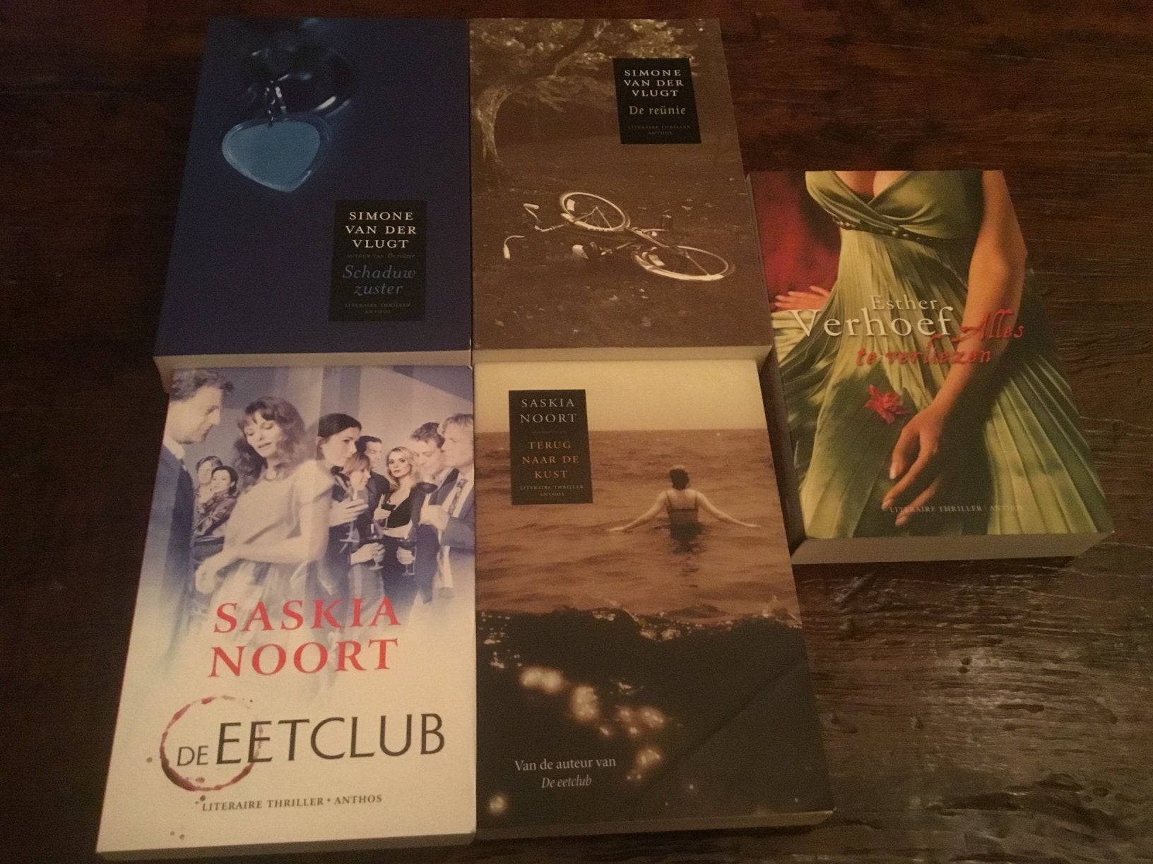 Simone vd Vlugt / Saskia Noort / Esther Verhoef, Ophalen of Verzenden, Zo goed als nieuw