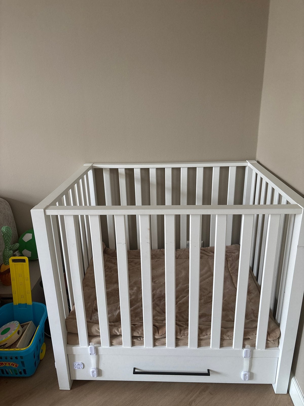 Witte box (Casper II) met lade - Gebruikt met gebruikssporen, Ophalen, Gebruikt, Lade