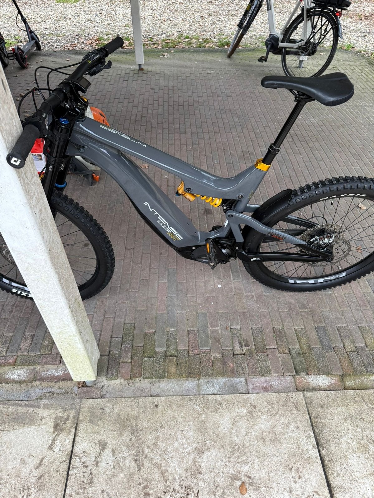 Intense Tazer MX E-MTB met Öhlins vering, Fietsen en Brommers, Elektrische fietsen, Zo goed als nieuw, Overige merken, 51 tot 55 cm