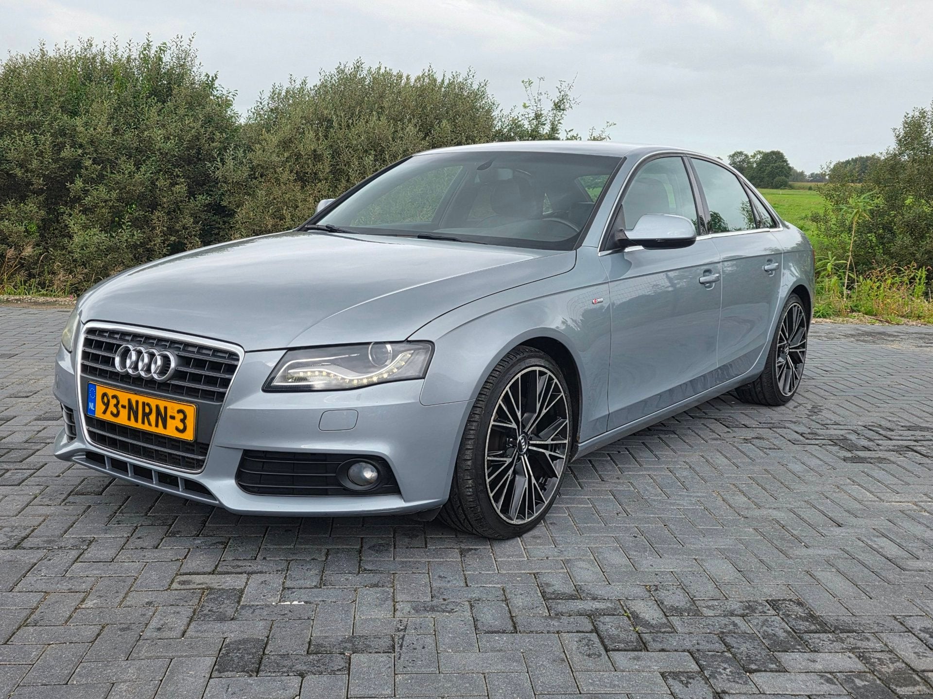 Audi A4 Limousine 1.8 TFSI Pro S-line vol opties! 2010, Auto's, Gebruikt, 4 cilinders, Origineel Nederlands, Handgeschakeld