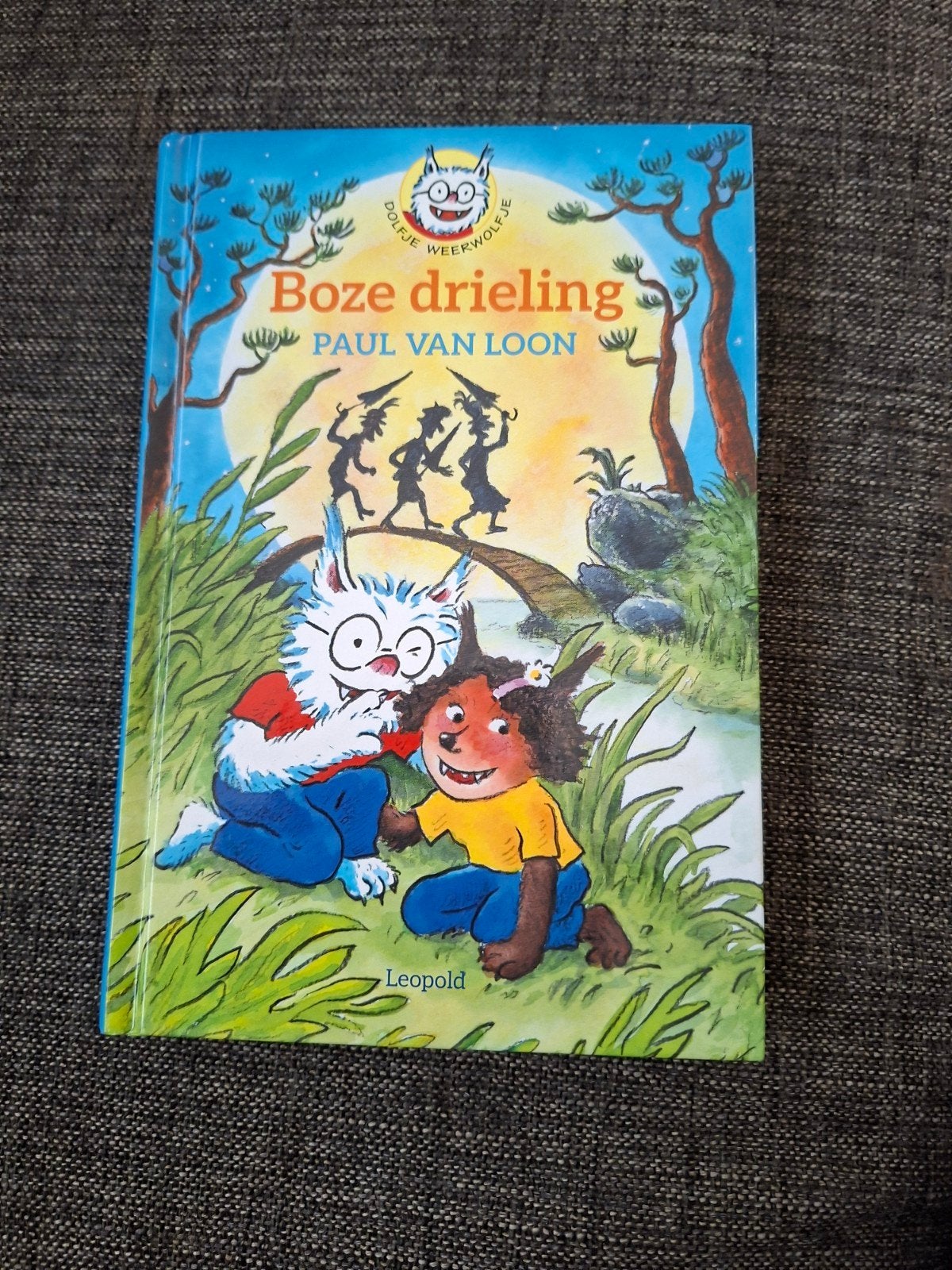 Dolfje Weerwolfje: Boze drieling - Paul van Loon (Nieuw), Ophalen of Verzenden, Nieuw, Paul van Loon, Fictie