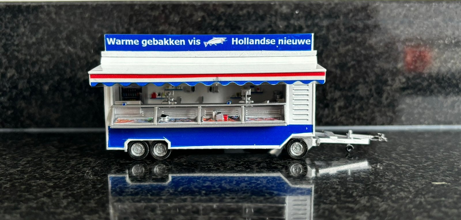 Resin bouwpakket hollandse viskar viskraam marktkraam vis H0, Hobby en Vrije tijd, Overige merken, Verzenden, Gelijkstroom of Wisselstroom