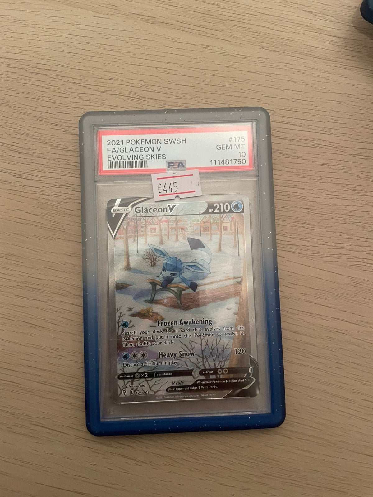 Glaceon V #175 PSA 10, Ophalen of Verzenden, Zo goed als nieuw