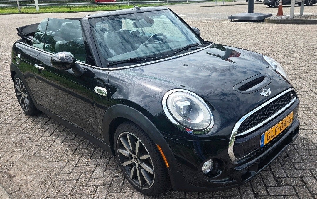 Mini Cabrio Cooper S 2.0 Aut. 2016 192PK Zwart met, Auto's, Zwart, Cabriolet, 4 stoelen, Zwart