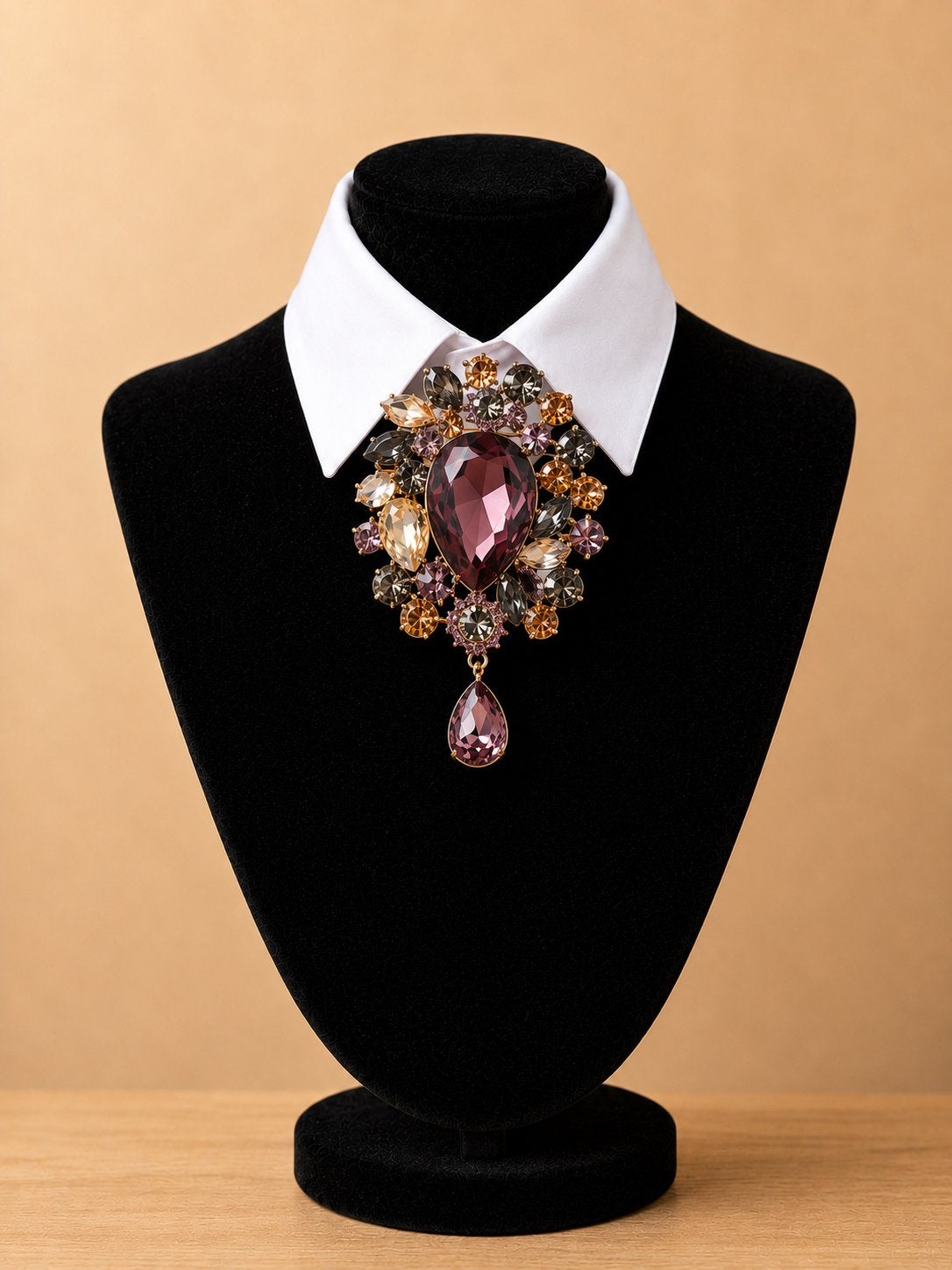 Nieuw luxe broche met strass en roze steen – ALLURELLE, Overige materialen, Nieuw, Ophalen of Verzenden, Roze