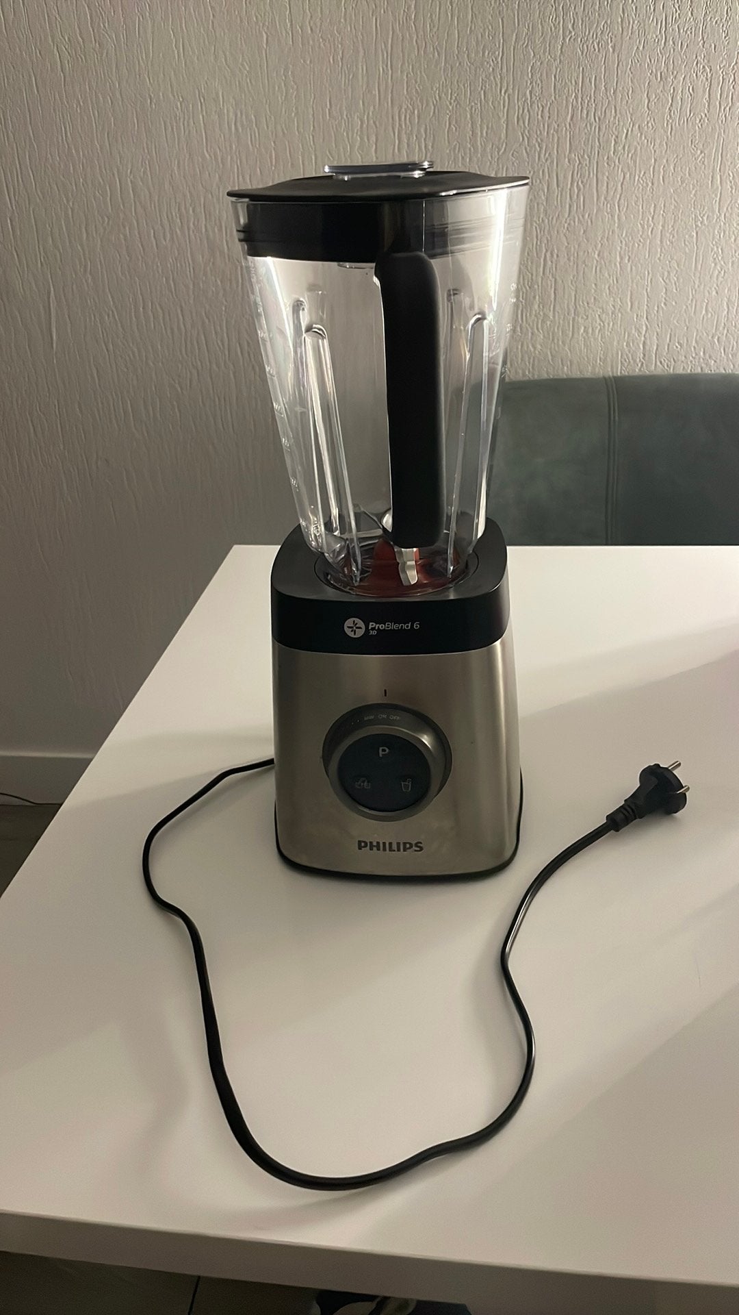 Philips ProBlend 6 3D max 2000ML, Minder dan 1 liter, Ophalen, Zo goed als nieuw, 3 snelheden of meer