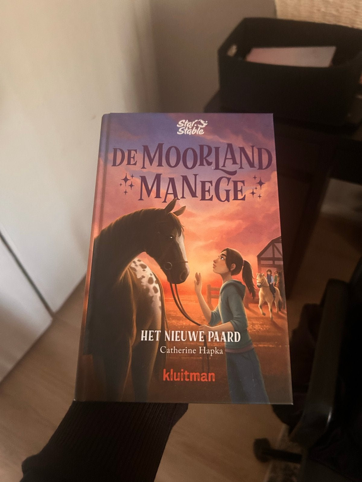 Nederlandse jeugdboeken: De Moorland Manege & Het Nieuwe Spo, Ophalen of Verzenden, Gelezen, Fictie