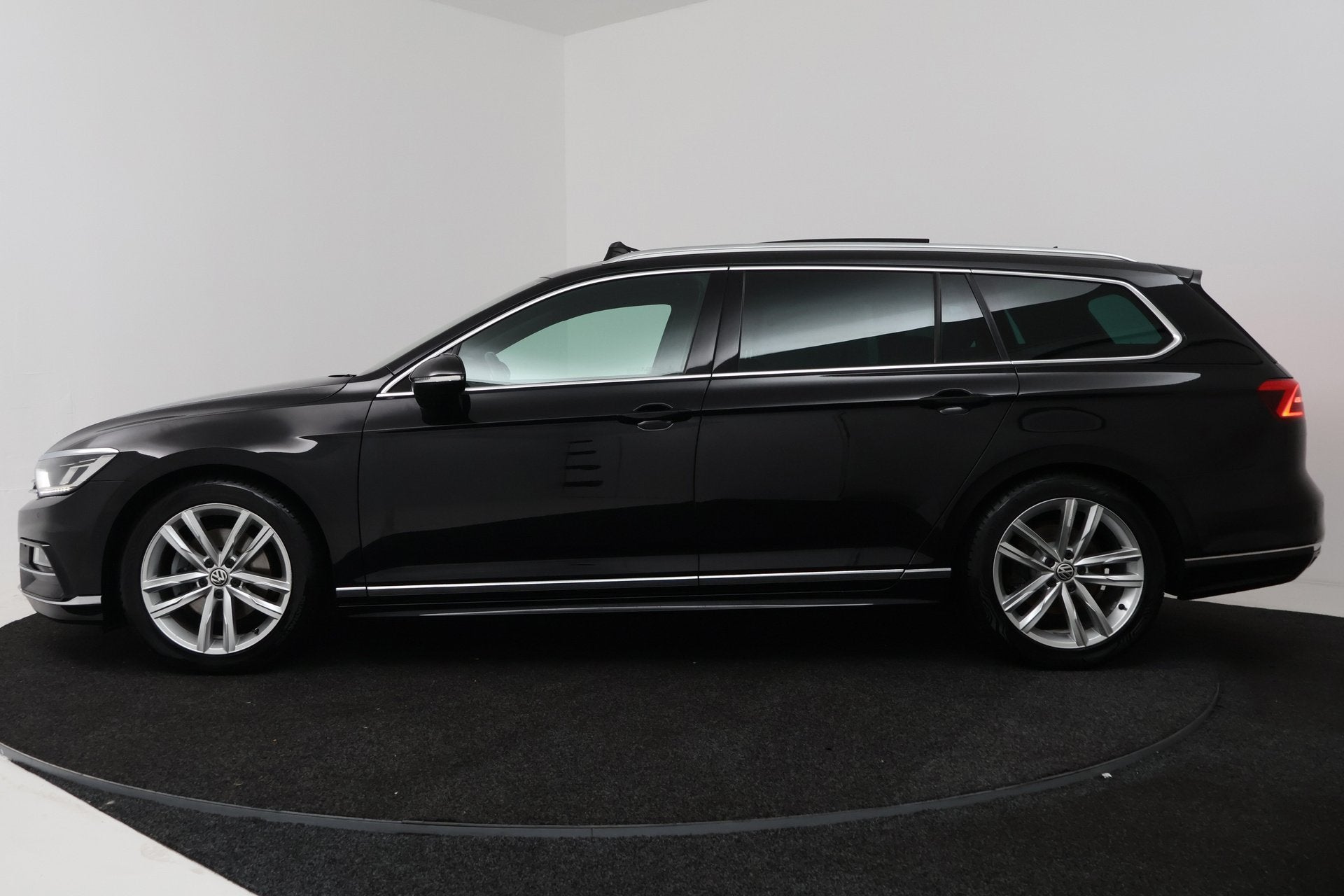 Volkswagen Passat Variant 1.4 TSI ACT Highline Business R (P, Auto's, Volkswagen, Voorwielaandrijving, Gebruikt, 4 cilinders, 150 pk