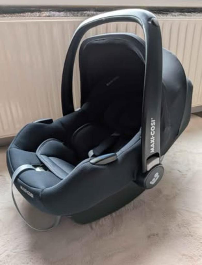 Maxi-Cosi autostoel met regenhoes, 0 t/m 10 kg, Autogordel of Isofix, Afneembare rugleuning, Ophalen of Verzenden