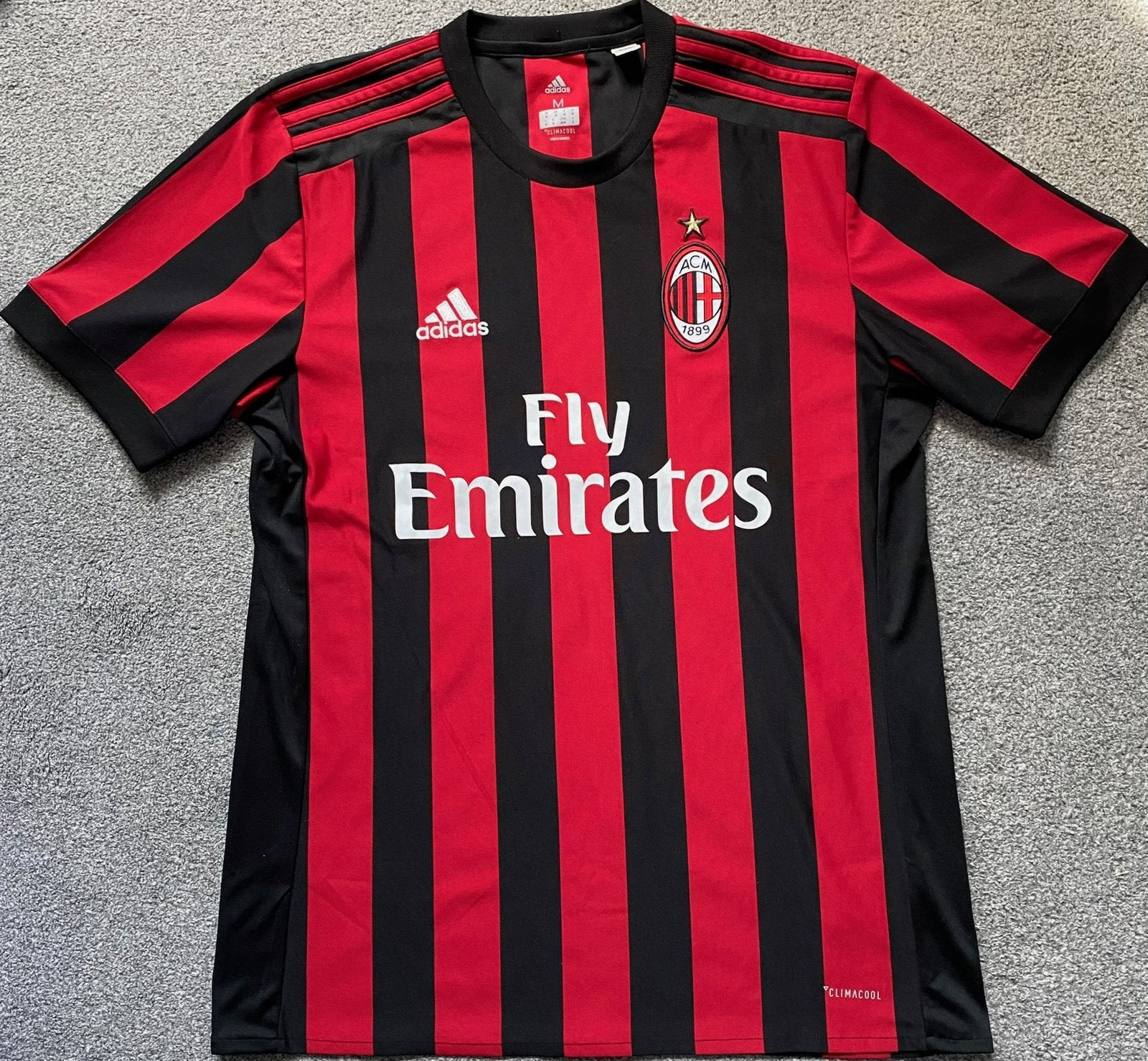 Adidas AC Milan #19 Bonucci 2017-2018 Thuisshirt M AZ7069, Shirt, Verzenden, Maat M, Zo goed als nieuw
