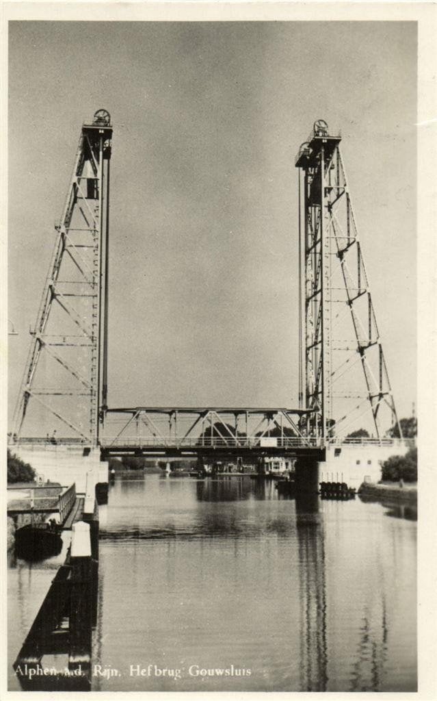 Alphen a.d. Rijn, Hefbrug Gouwsluis - gelopen, Ophalen of Verzenden, 1940 tot 1960, Gelopen, Zuid-Holland