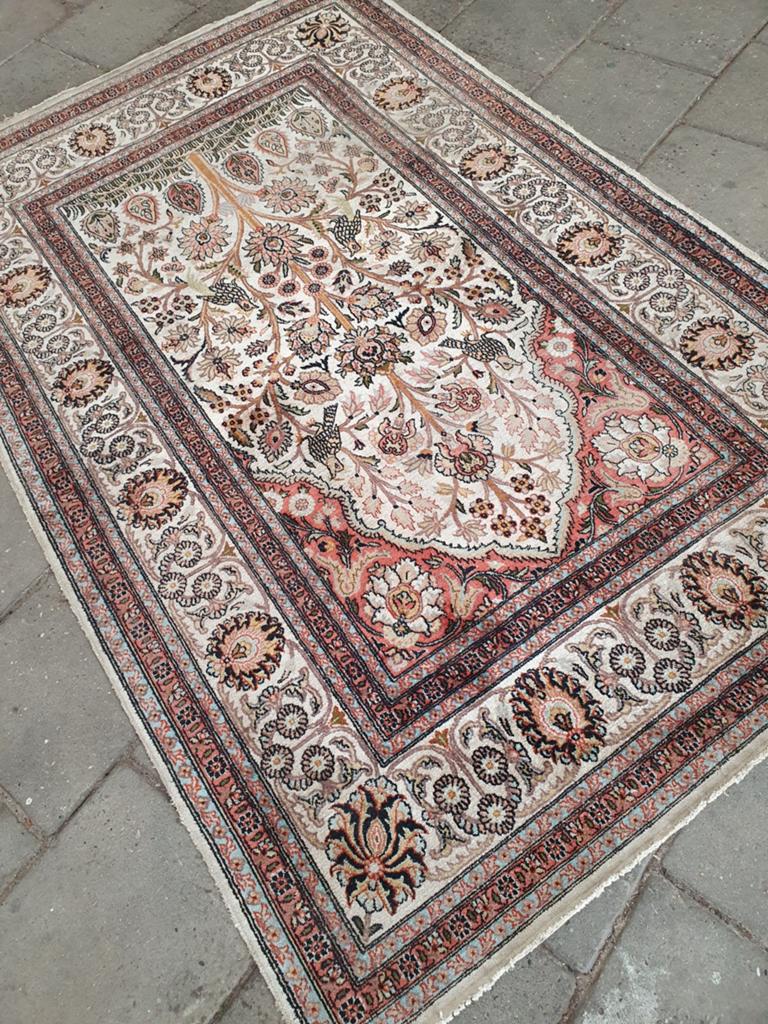 Helaas  Verkocht Perzisch tapijt 200x125 cm., Gebruikt, Ophalen of Verzenden, 150 tot 200 cm, Kashmir