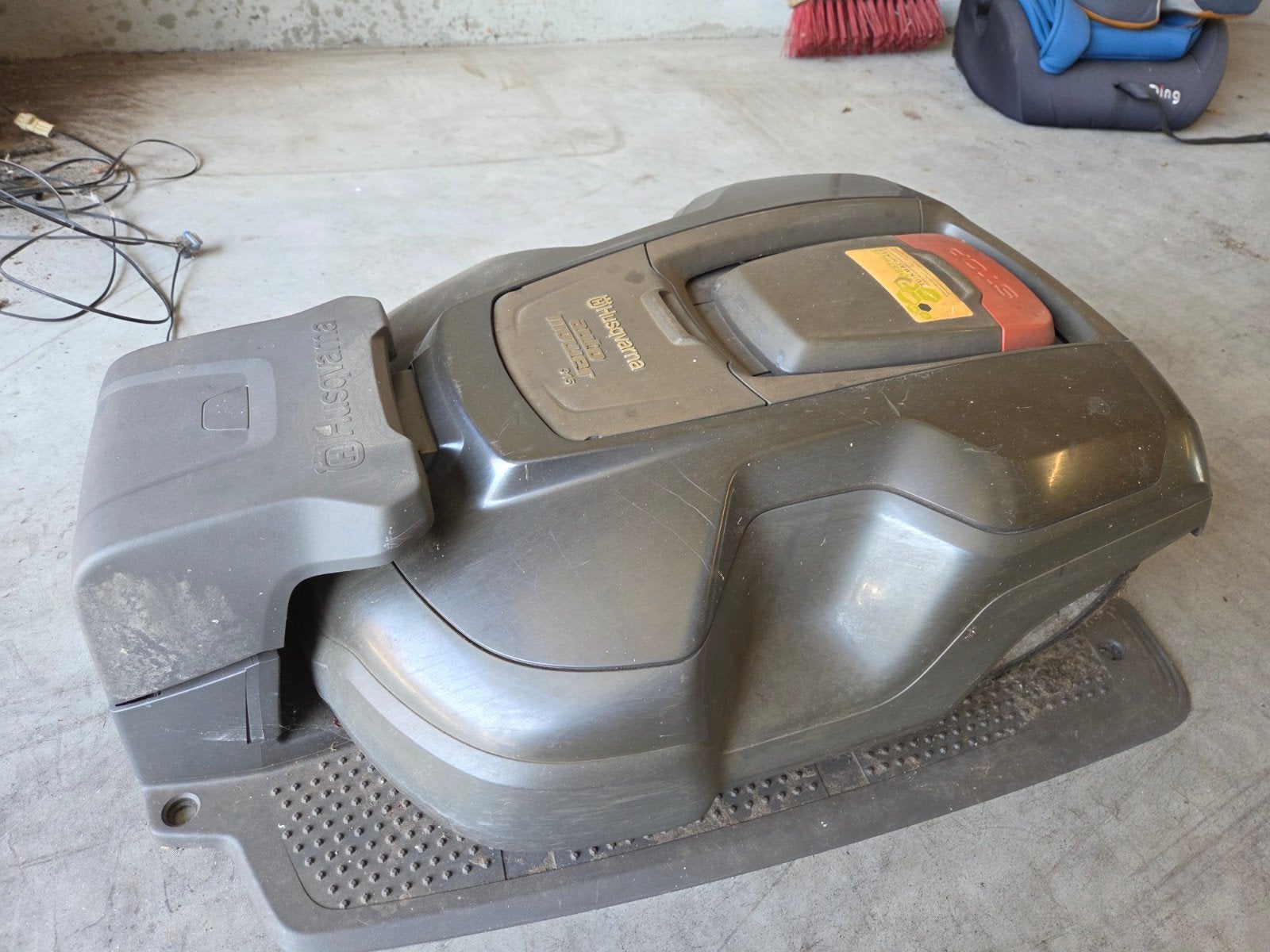 Husqvarna Automower 315 robotmaaier, Ophalen of Verzenden, Gebruikt, Accu-grasmaaier, Husqvarna