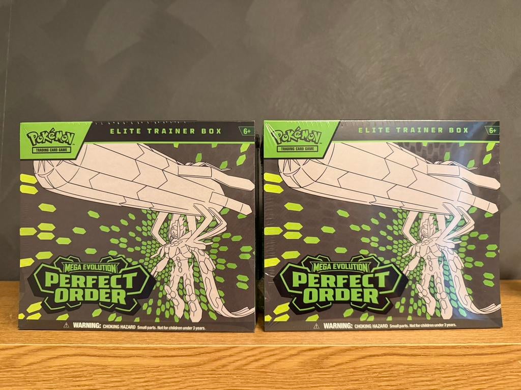 Perfect Order Elite Trainer Box, Hobby en Vrije tijd, Verzamelkaartspellen | Pokémon, Ophalen of Verzenden, Zo goed als nieuw