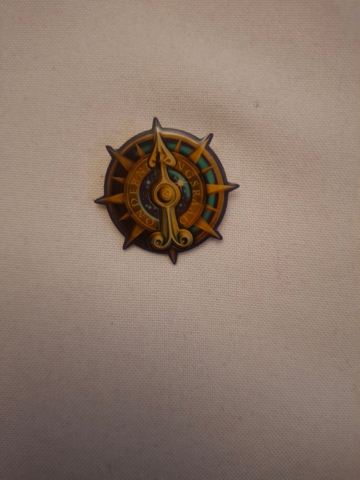 Efteling Ondernemingsraad Pin - Zeldzaam Speldje, Ophalen, Zo goed als nieuw, Button of Speldje