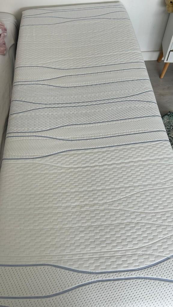 M-line matras Slow Motion VI 80x200 (bij interesse 2 stuks), Ophalen, Eenpersoons, Zo goed als nieuw, 80 cm