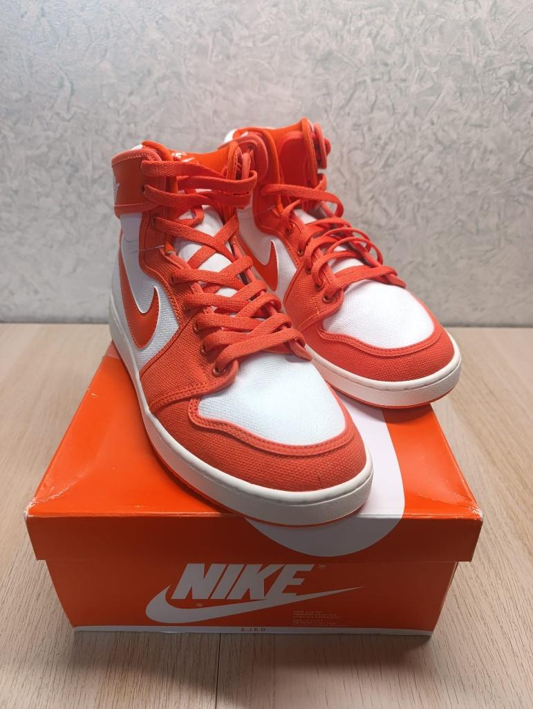 Nieuwe Air Jordan 1 Retro AJKO Syracuse, Kleding | Heren, Schoenen, Nieuw, Sneakers of Gympen, Overige kleuren, Ophalen of Verzenden