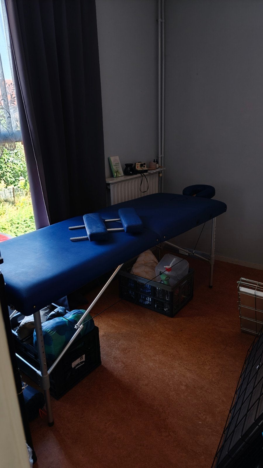 Massagetafel, inklapbaar en met draaghoes, Sport en Fitness, Massageproducten, Ophalen of Verzenden, Massagetafel