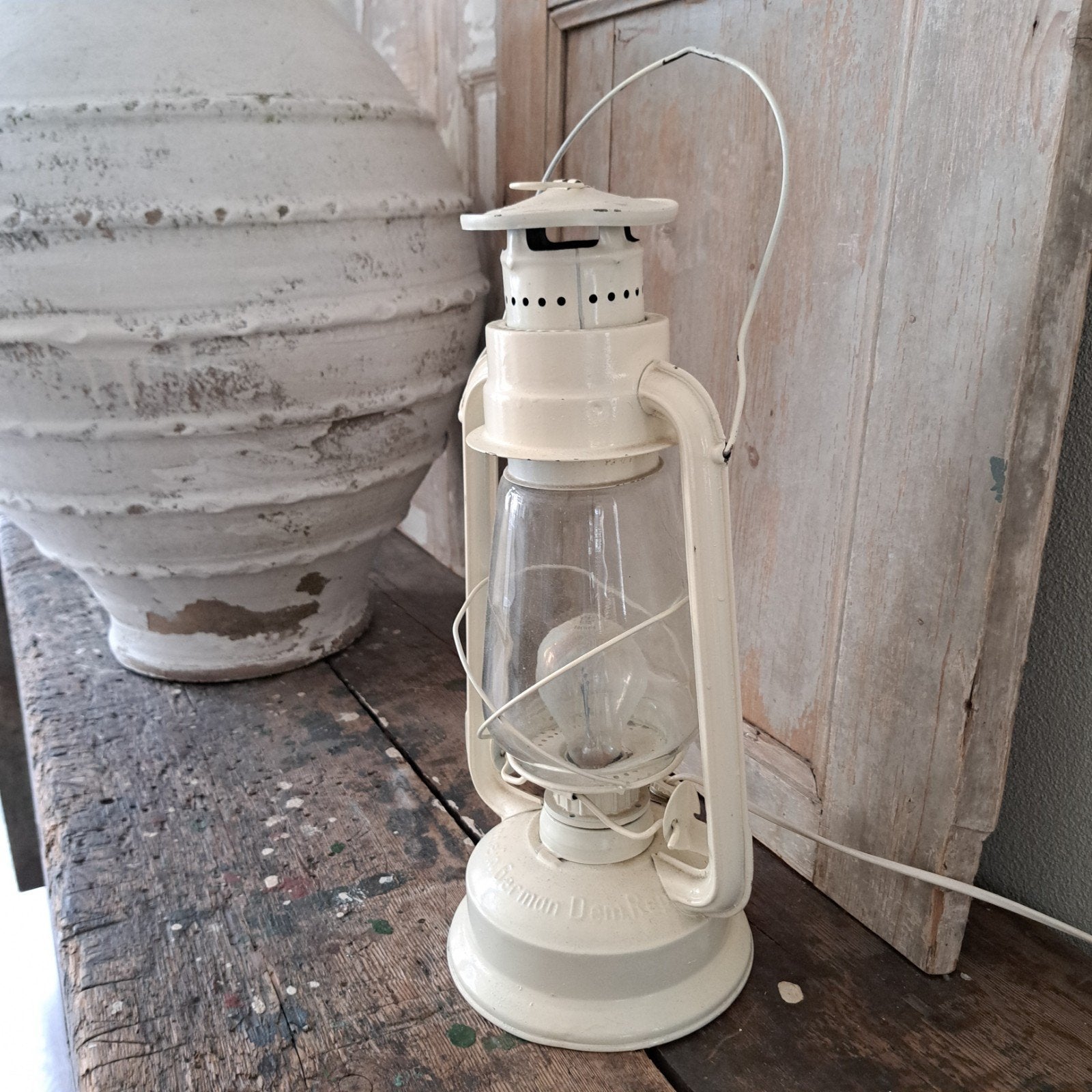 Vintage Witte Petroleumlamp - Elektrisch Gemaakt, Ophalen of Verzenden