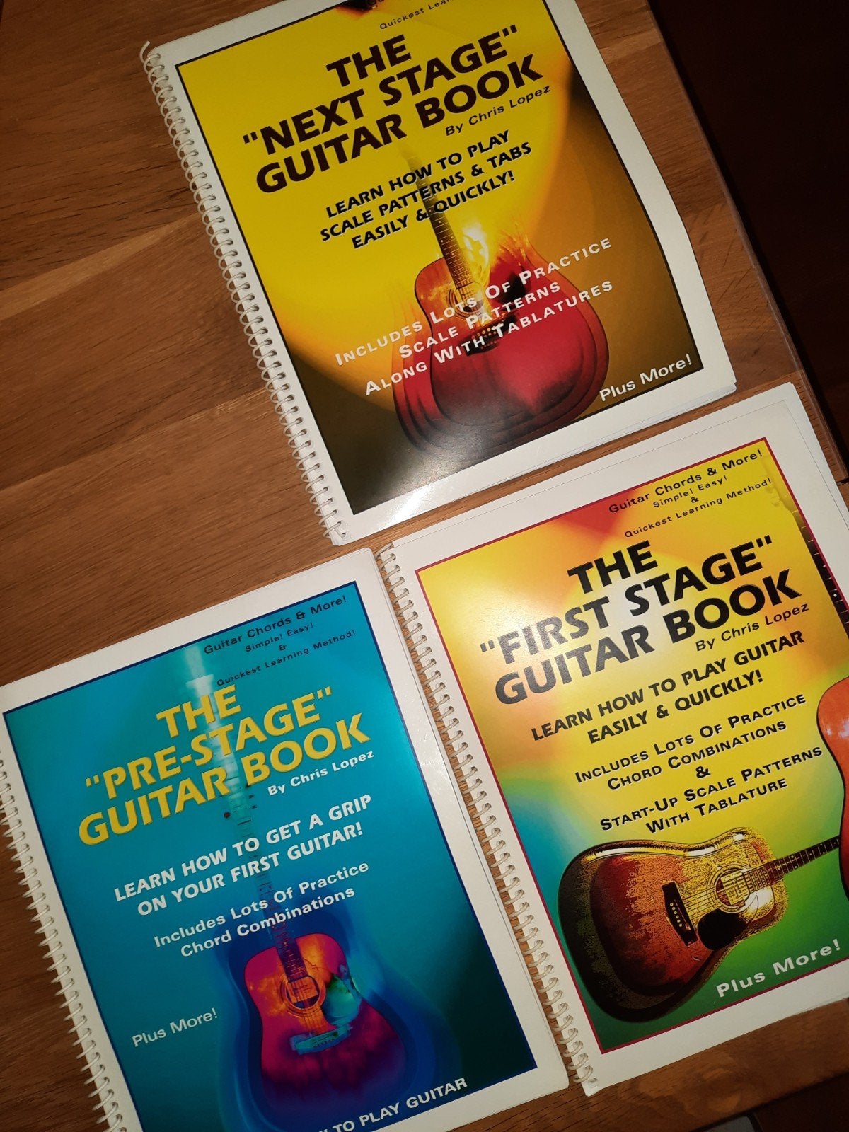 3 lesboeken gitaar-"stage'" books--ook TAB--lees tekst, Muziek en Instrumenten, Ophalen of Verzenden, Zo goed als nieuw, Les of Cursus