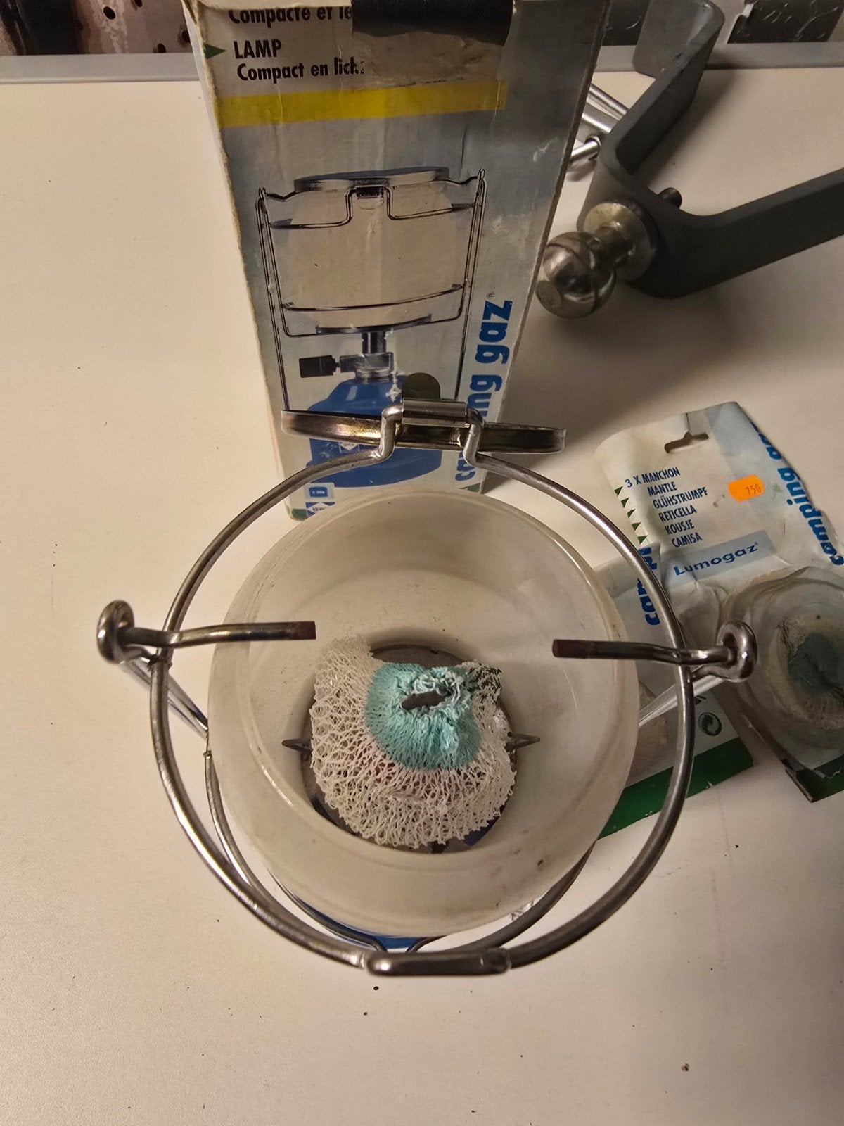 Campingaz gaslamp met extra branderzakjes, Ophalen, Gebruikt