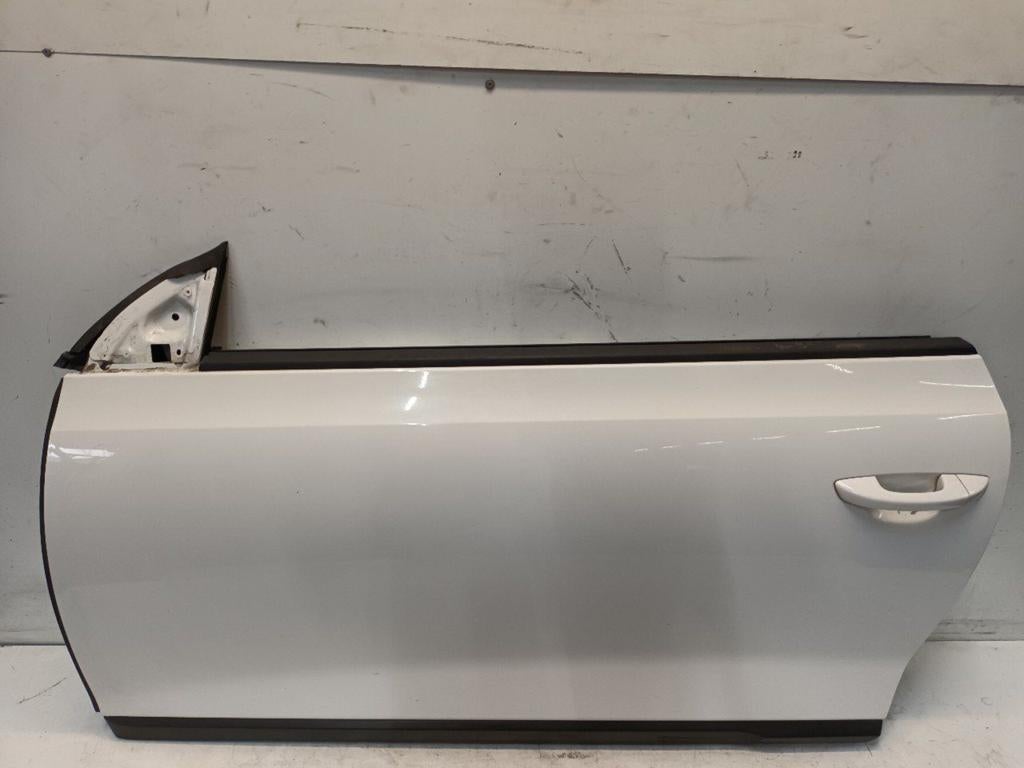Portier links voor Volkswagen Scirocco, Onderdelen@venauto.nl, Van der Ven Autorecycling B.V., Gebruikt, Ettenseweg 76, 4706 PB Roosendaal, The Netherlands