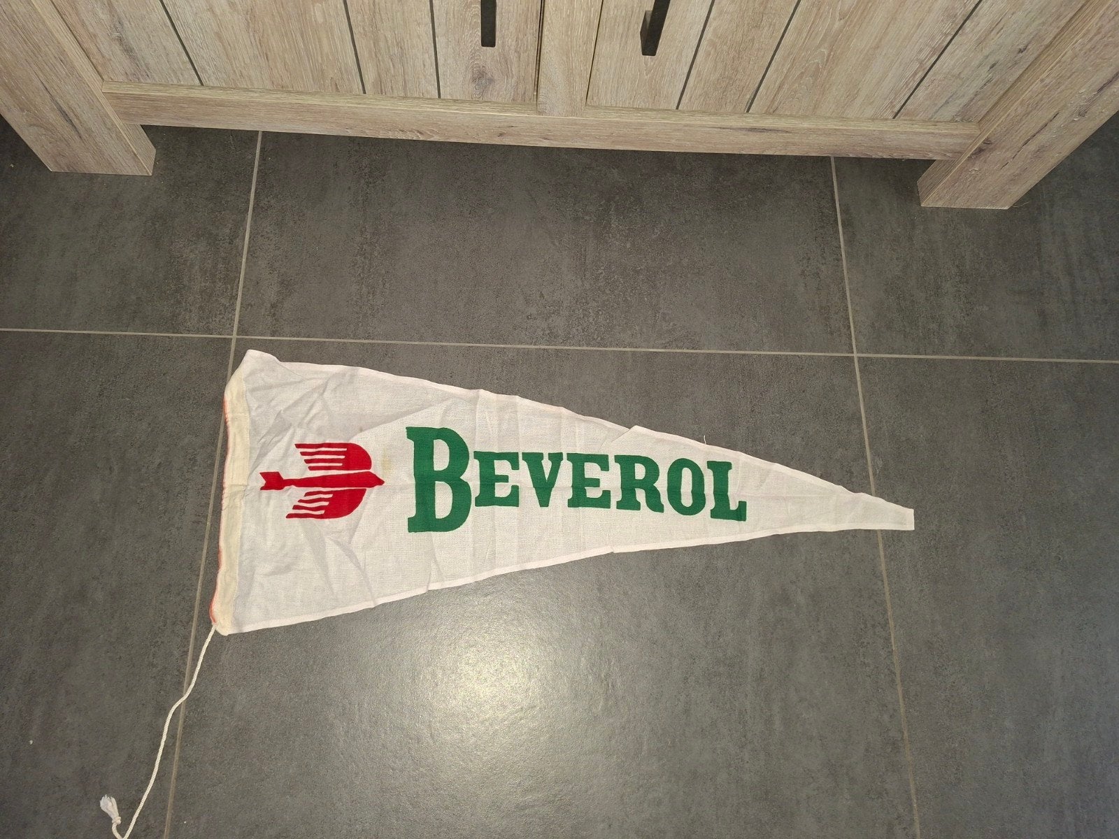 beverol vlag, Verzamelen, Ophalen of Verzenden, Zo goed als nieuw, Reclamebord