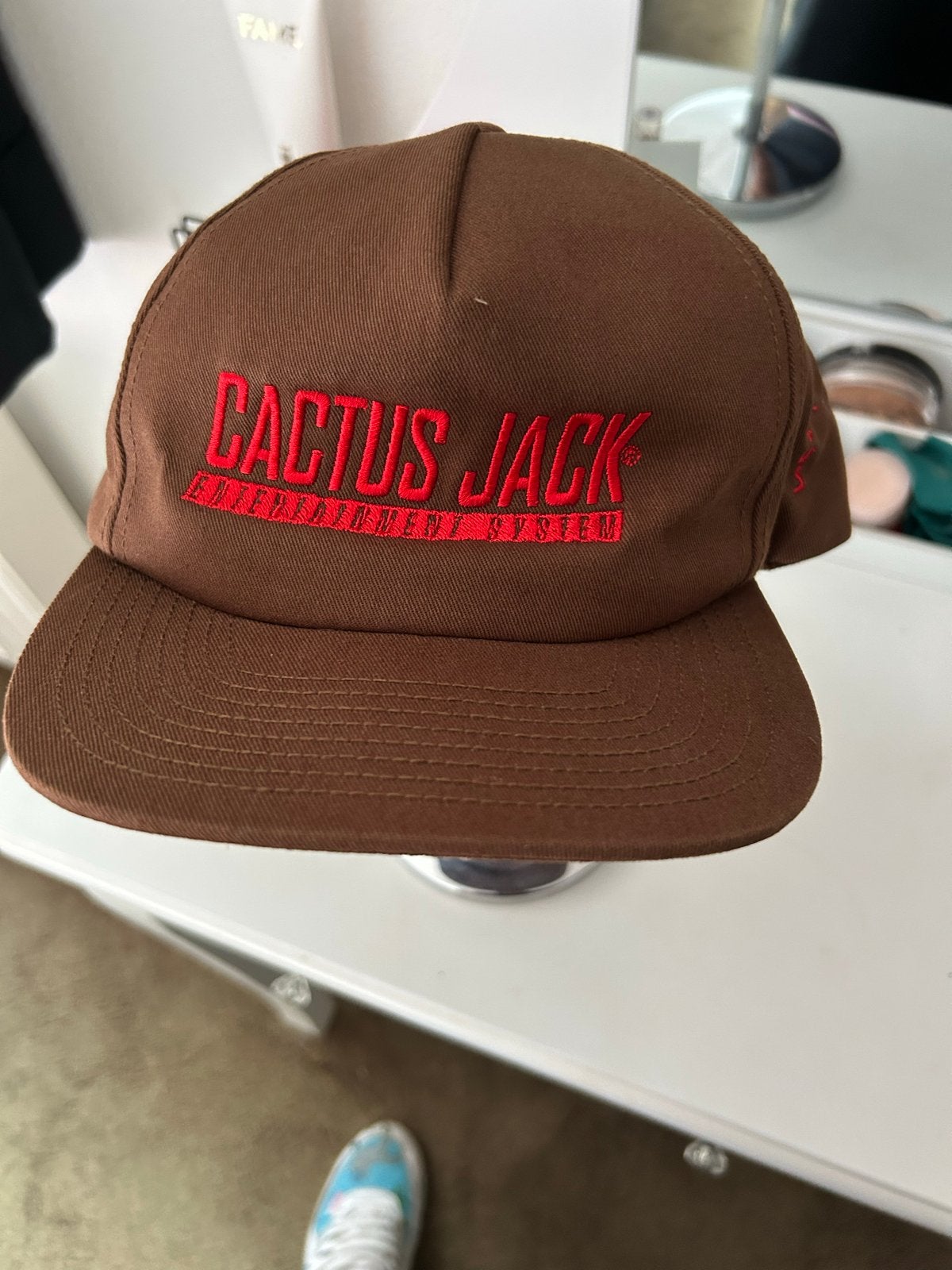 Travis Scott Cactus Jack Pet - Bruin, Ophalen of Verzenden, Gedragen, One size fits all, Pet