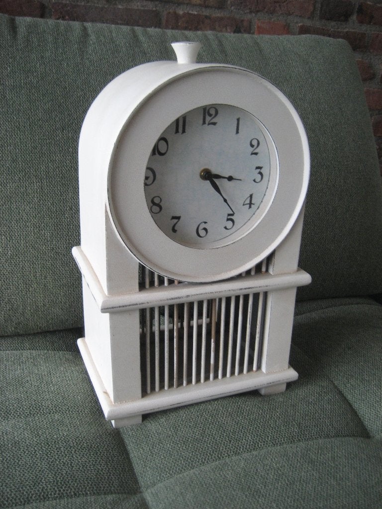 Decoratieve brocante klok op batterij, Ophalen, Gebruikt, Staande klok
