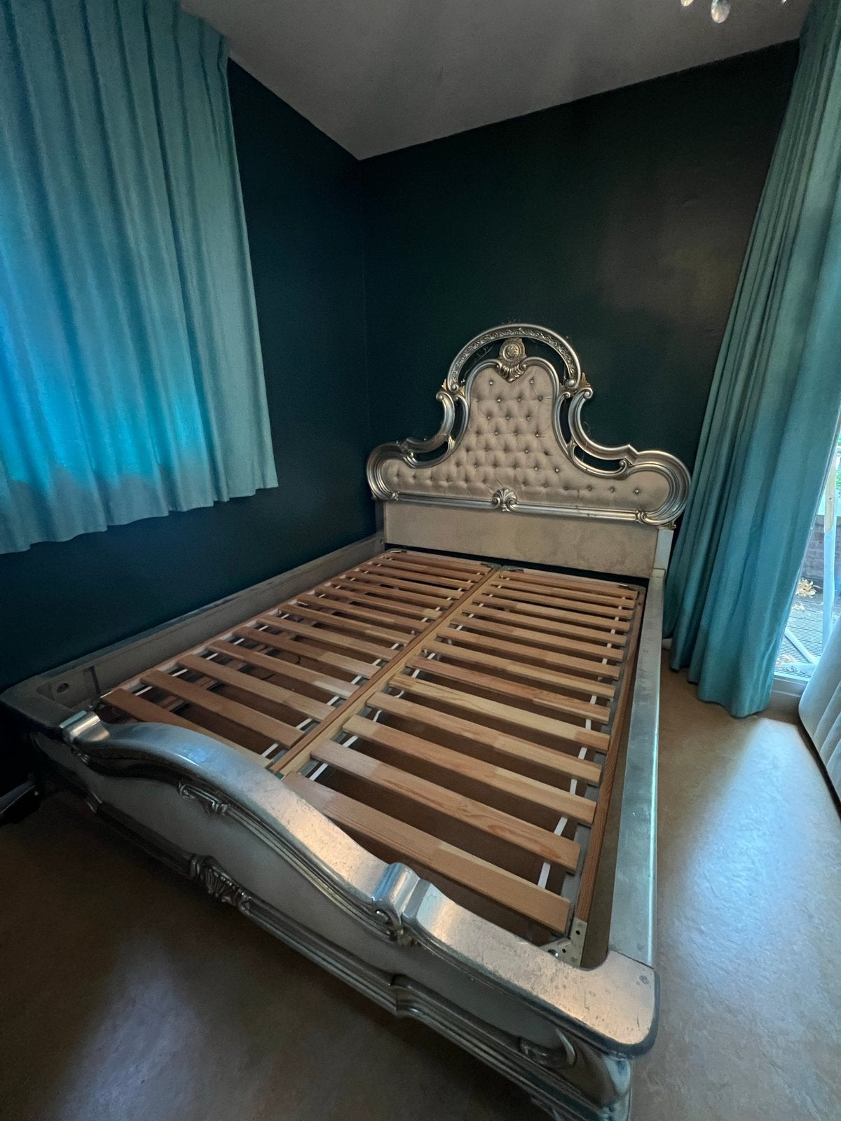 Luxe Tweepersoonsbed - Barok Stijl Zilver/Goud, Ophalen, Gebruikt, Tweepersoons, Metaal