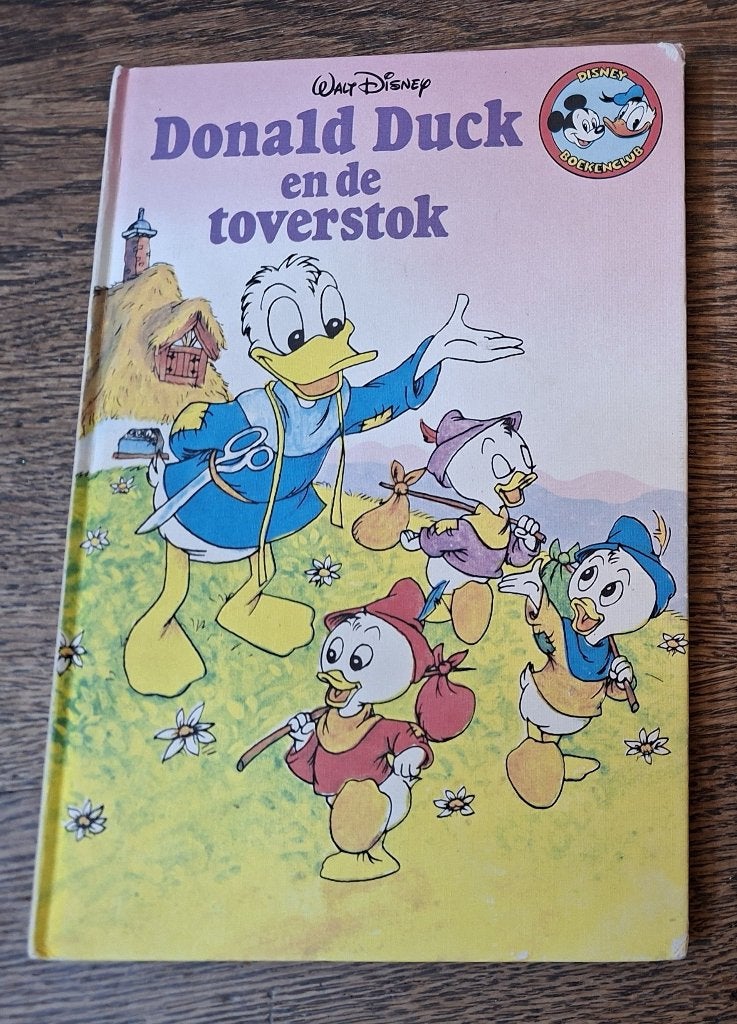 Disney Boekenclub, Donald Duck en de toverstok, Ophalen of Verzenden, Donald Duck, Gebruikt, Overige typen
