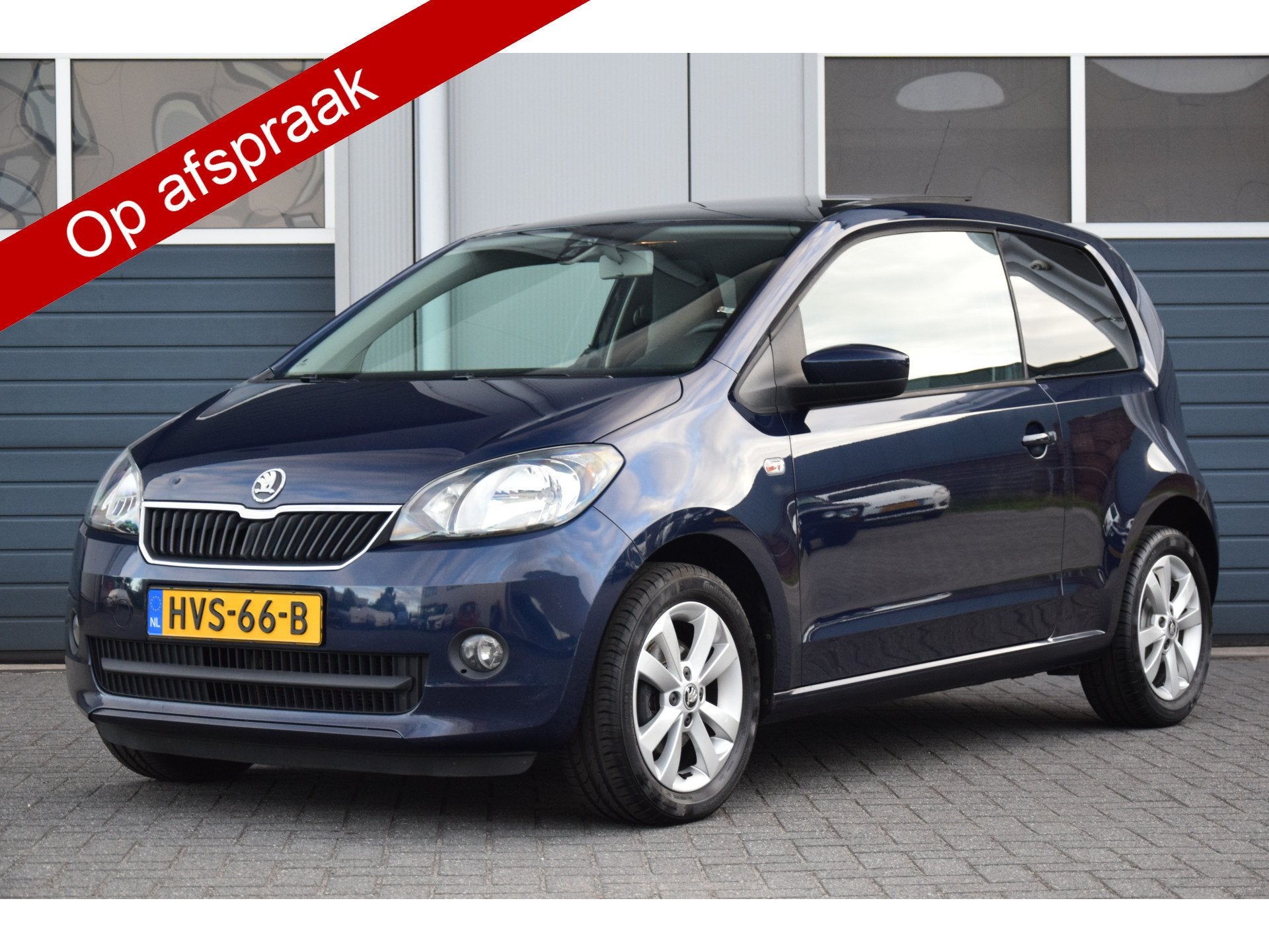 Skoda Citigo 1.0 Elegance Pano/Dak Stoelverwarming Priv/Glas, Auto's, Voorwielaandrijving, Stof, Gebruikt, Blauw