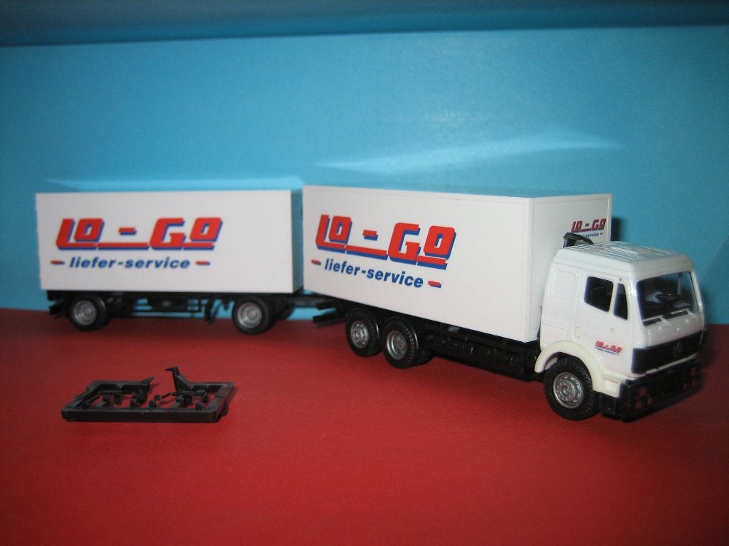 LoGo  Liefer-Service  MERCEDES combi  AWM, Ophalen of Verzenden, Zo goed als nieuw, Bus of Vrachtwagen, AWM