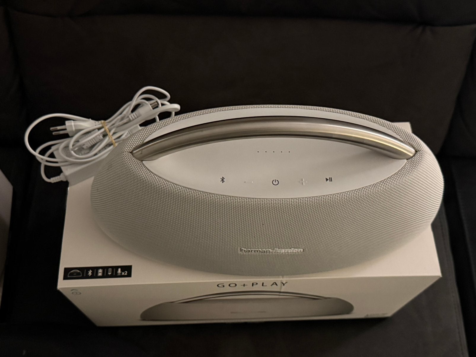 Foto 6 van 3 STUKS! Harman Kardon Go + Play Draagbare Bluetooth Speaker