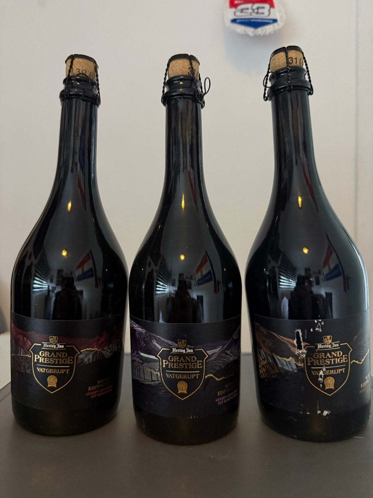 Hertog Jan Grand Prestige Vatgerijpt 2024 (3 flessen), Verzamelen, Biermerken, Ophalen of Verzenden, Nieuw, Flesje(s), Hertog Jan