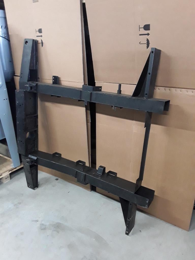 Chassis LandRover 88, series 2 en 3, Auto-onderdelen, Ophanging en Onderstel, Land Rover, Nieuw, Ophalen