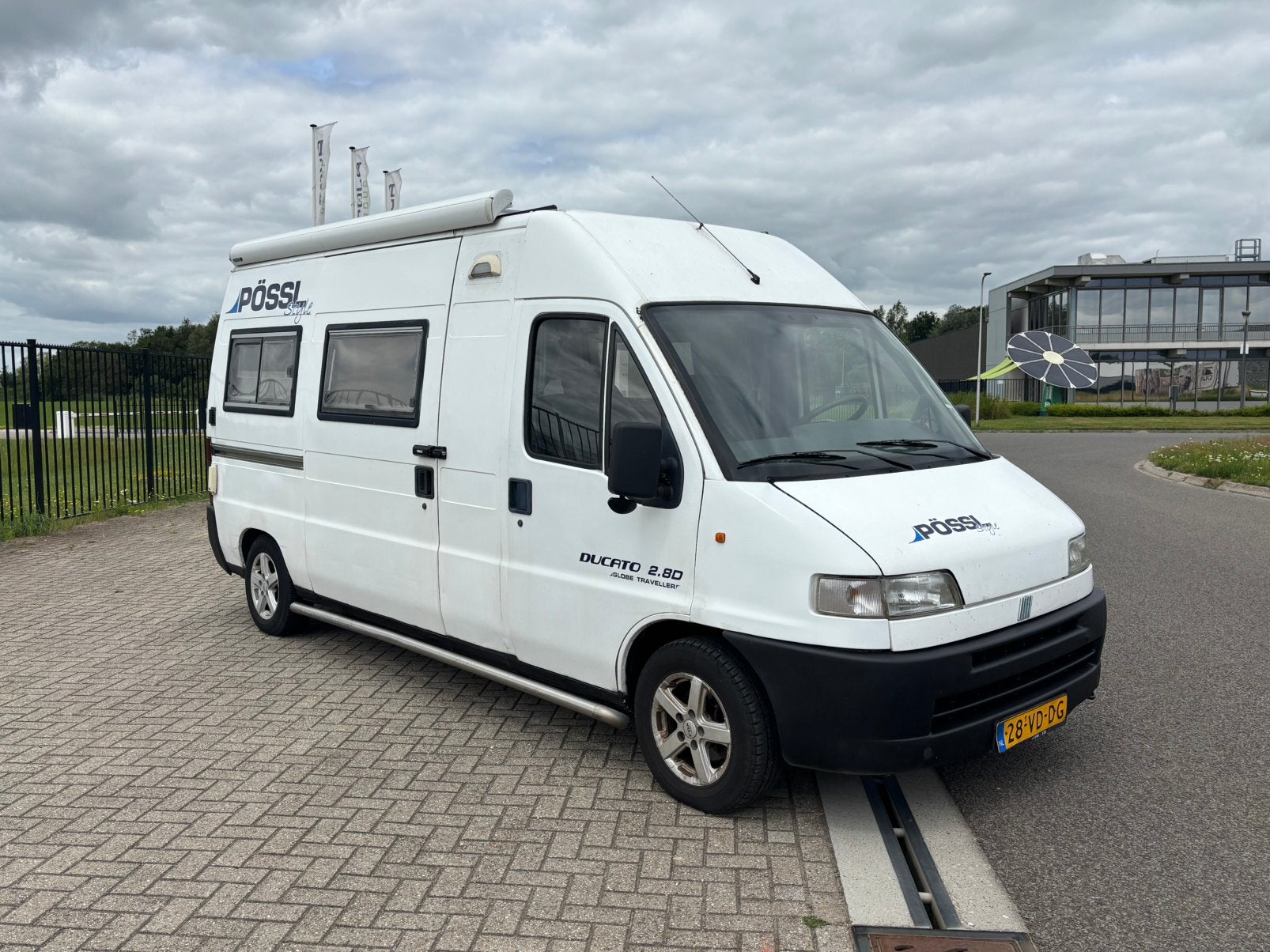 Fiat Ducato EURO4 2.8D Buscamper POSSL Zelfbouw NW APK, Buscamper of Camperbus, Fiat, Pössl, Particulier