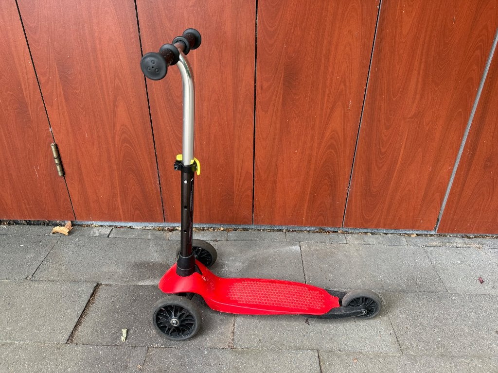 Kinderstep 3 wielen – rood, Ophalen, Gebruikt, Gewone step, Oxelo (Decathlon)