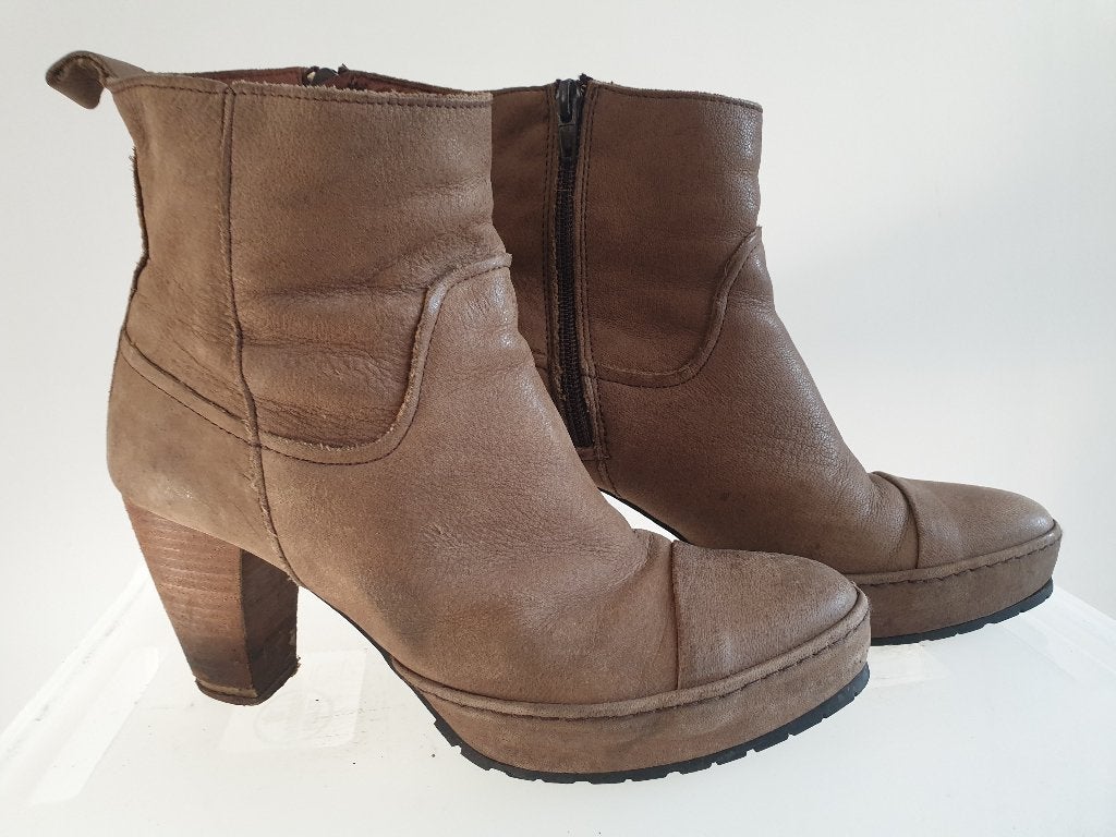 Lederen laarzen van lazamani maat 39, Kleding | Dames, Schoenen, Overige kleuren, Lage of Enkellaarzen, Ophalen of Verzenden, Zo goed als nieuw