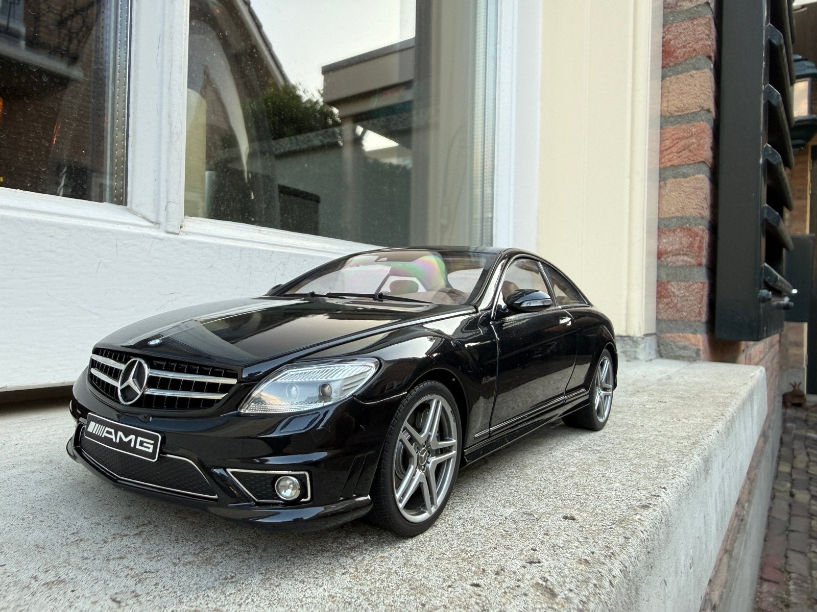 1:18 Mercedes CL63 AMG Coupe zwart Autoart 76169, Auto, Autoart, Ophalen of Verzenden, Zo goed als nieuw