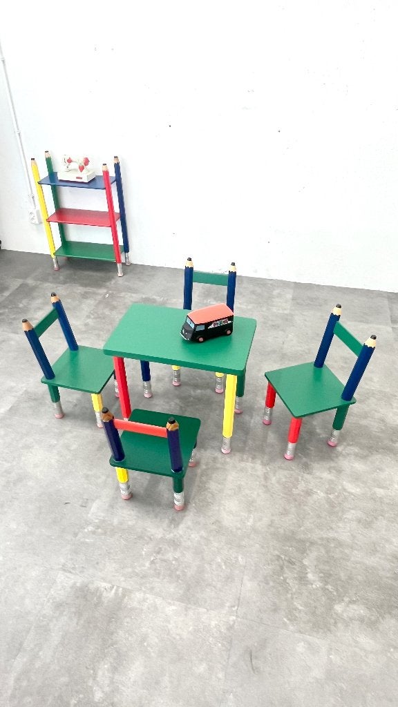Set gekleurde potlood meubels Ikea Pierre Sala, Ophalen, Hout, Gebruikt, Meerkleurig