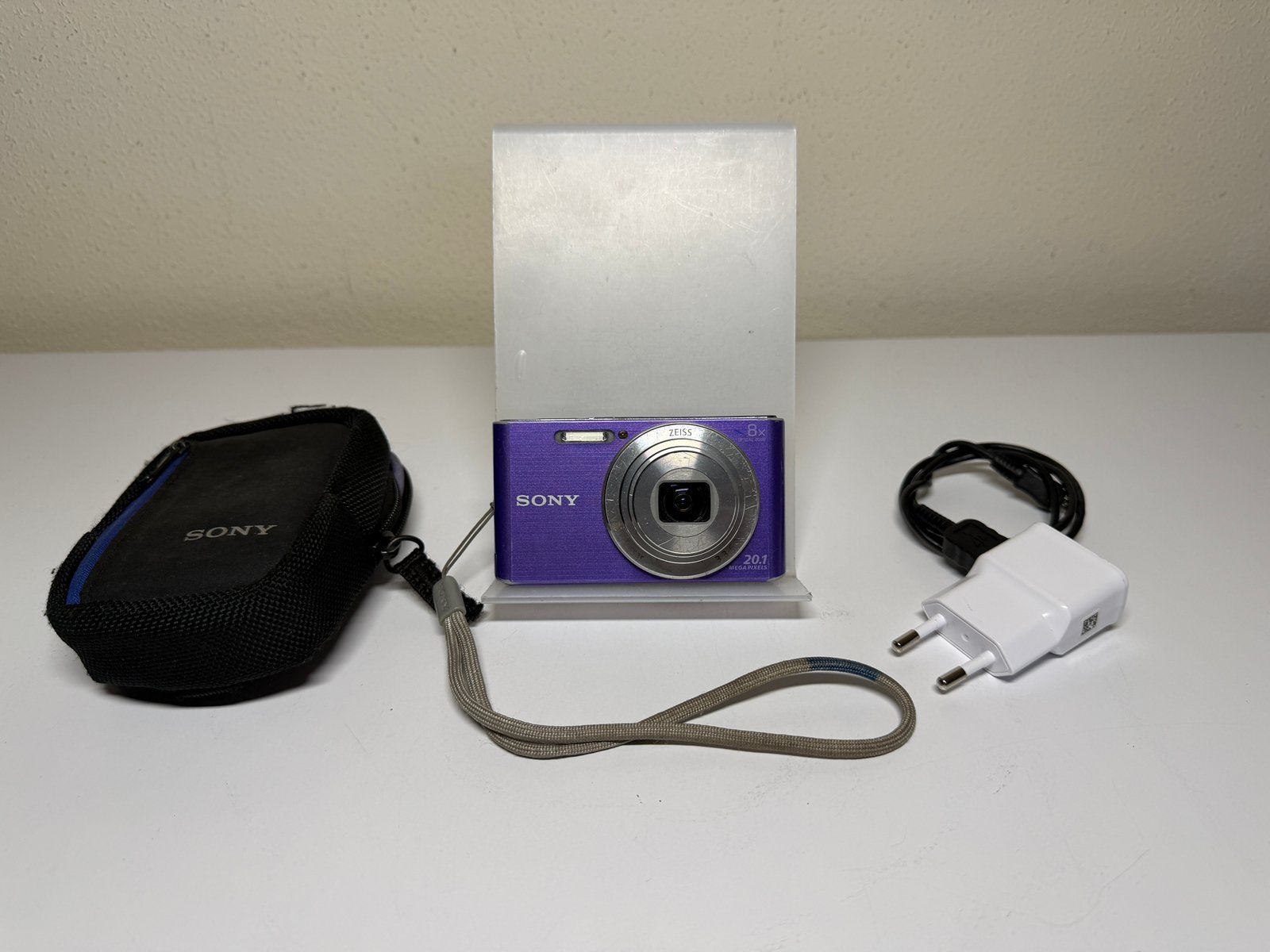 Sony Cyber-shot DSC-W830 Compactcamera Paars 20.1 MP, Audio, Tv en Foto, Gebruikt, Beeldstabilisatie, Ophalen of Verzenden, Compactcamera
