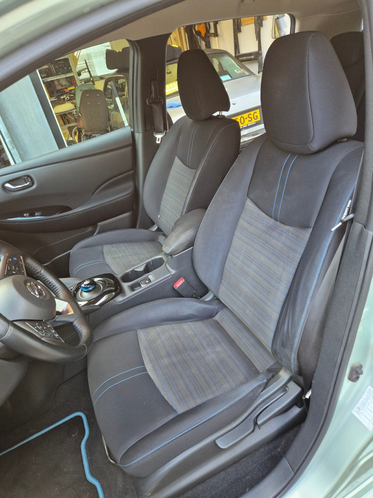 Nissan Leaf Interieur - Stoelen en Deurpanelen, Ophalen, Gebruikt, Nissan