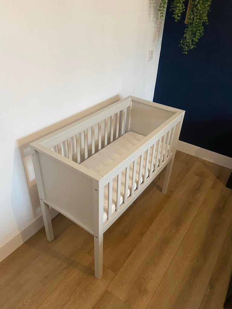 Wieg baby 90x40cm met matrasje, Ophalen, Zo goed als nieuw, Minder dan 140 cm, Matras