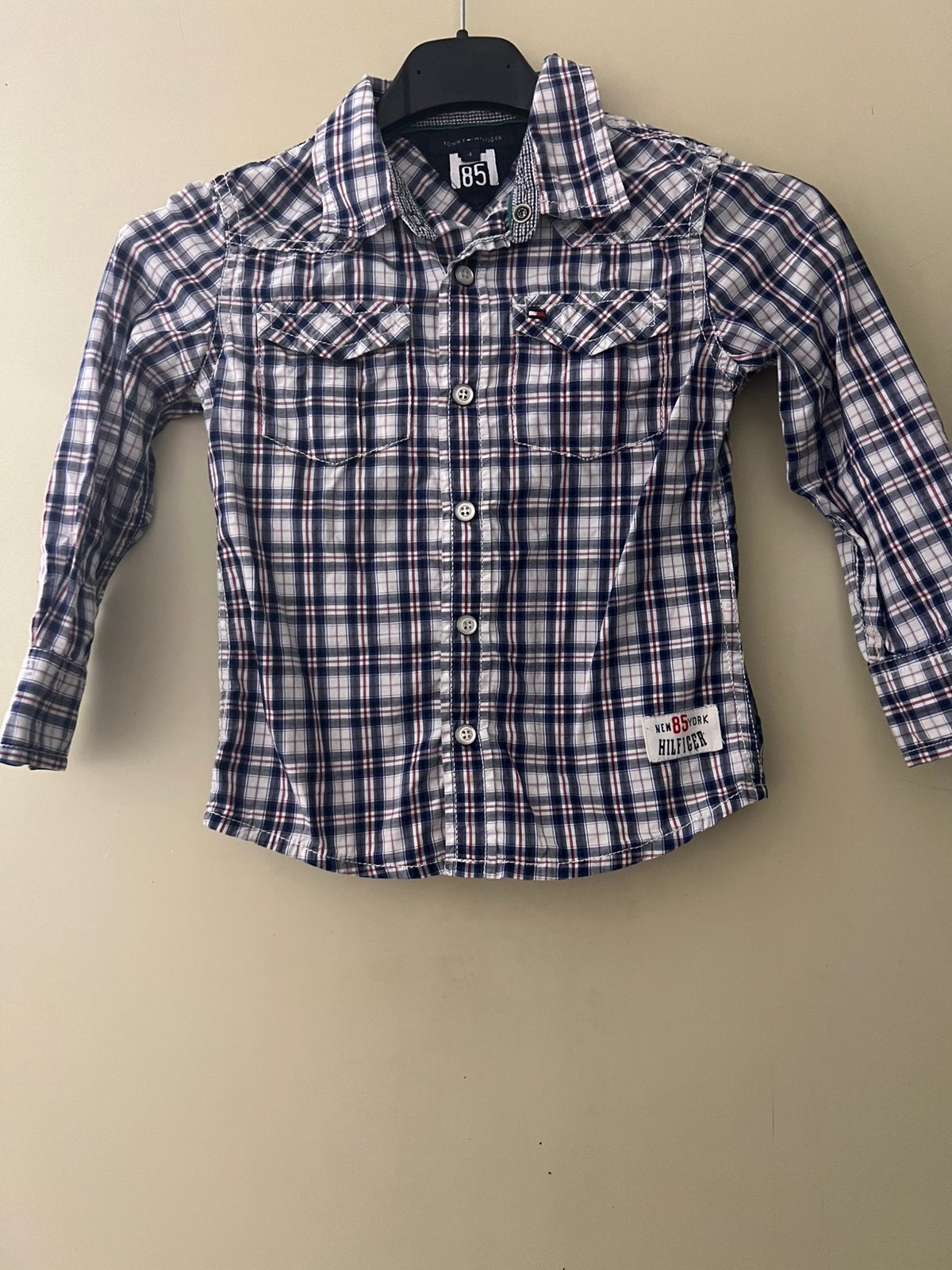 Overhemd tommy hilfiger 104, Kinderen en Baby's, Kinderkleding | Maat 104, Ophalen of Verzenden, Zo goed als nieuw, Jongen, Overhemd of Blouse