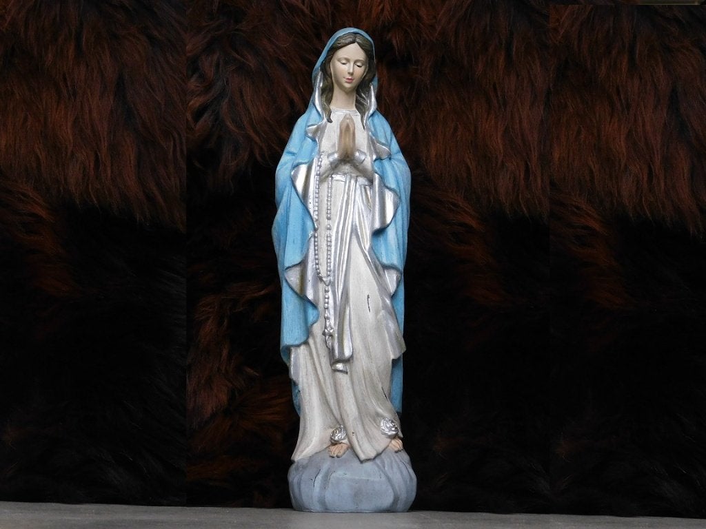 Beeld Maria met Rozenkrans - Polystone - In Kleur, Ophalen